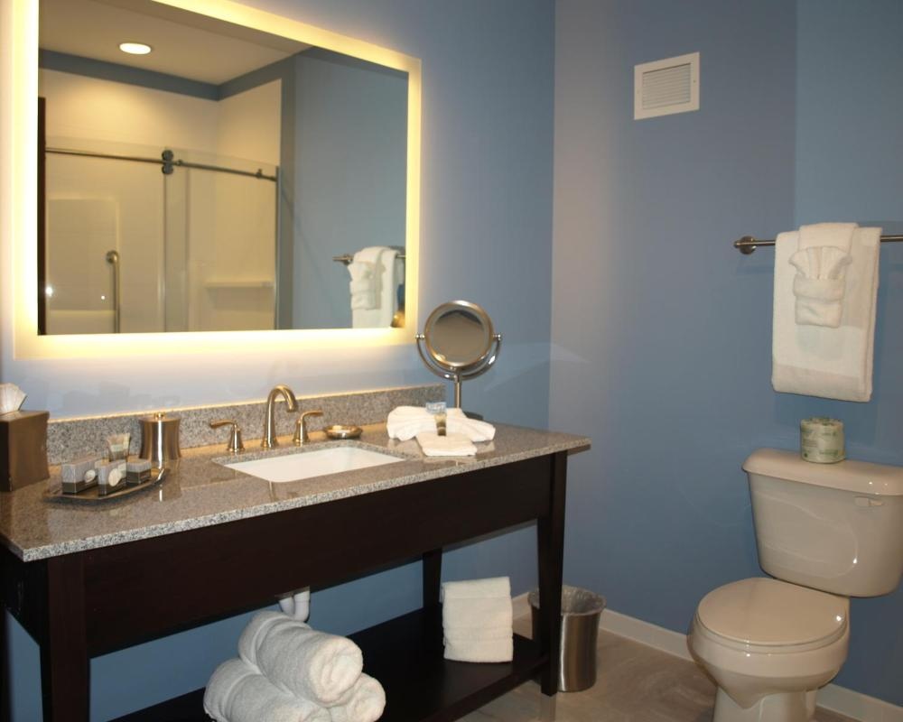 Hotel at Batavia Downs Image 18